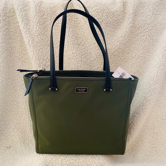 kate spade Handbags - Large Kate Spade Dawn Tote